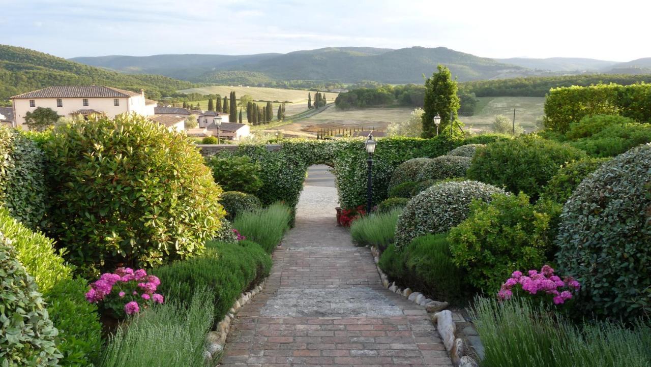 La Bagnaia Golf Resort Экстерьер фото