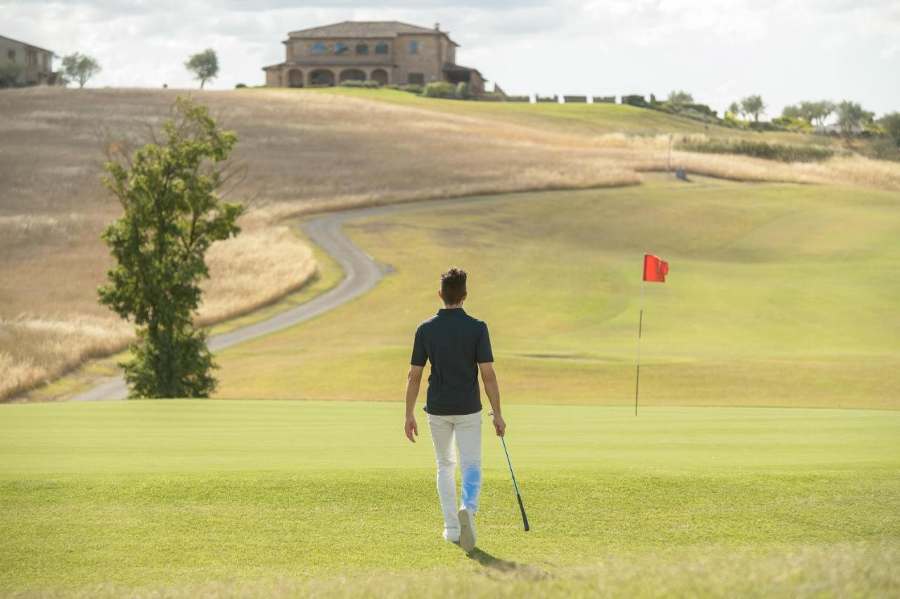 La Bagnaia Golf Resort Удобства фото